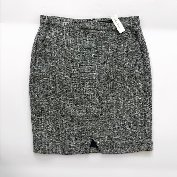 Banana Republic Dresses & Skirts - NWT Banana Republic skirt Pencil Straight size 10